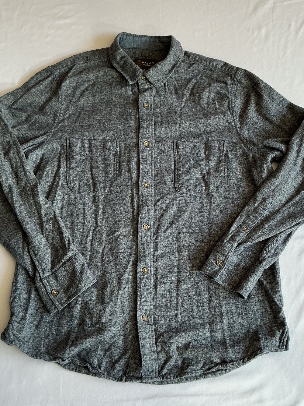 Wallin & Bros. Mens L Gray Button Collar Flannel 100% Cotton Long Sleeve Pocket